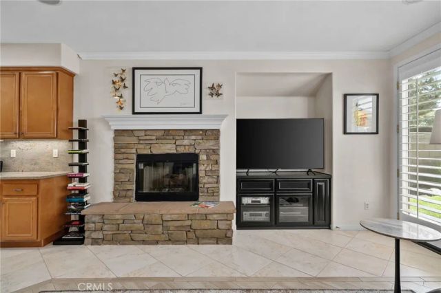 8162 River Bluffs Lane, Eastvale, CA 92880