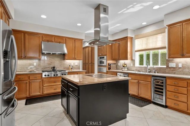 8162 River Bluffs Lane, Eastvale, CA 92880