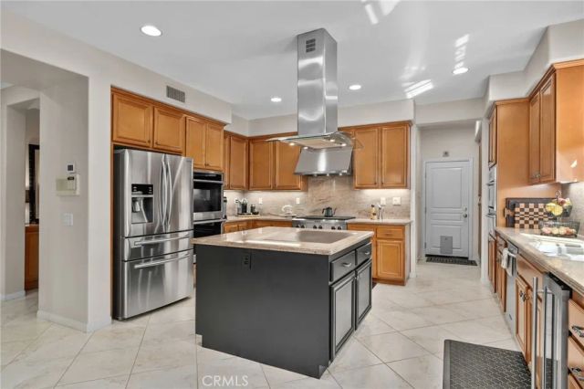 8162 River Bluffs Lane, Eastvale, CA 92880