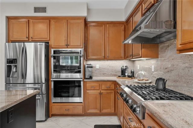 8162 River Bluffs Lane, Eastvale, CA 92880