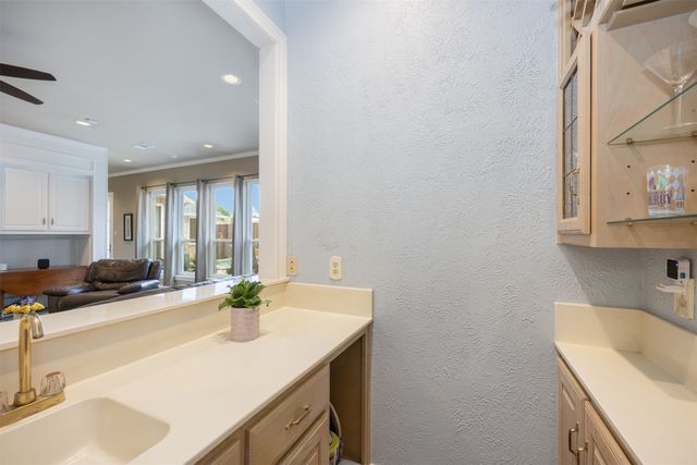5909 Fairmount Drive, Plano, TX 75093