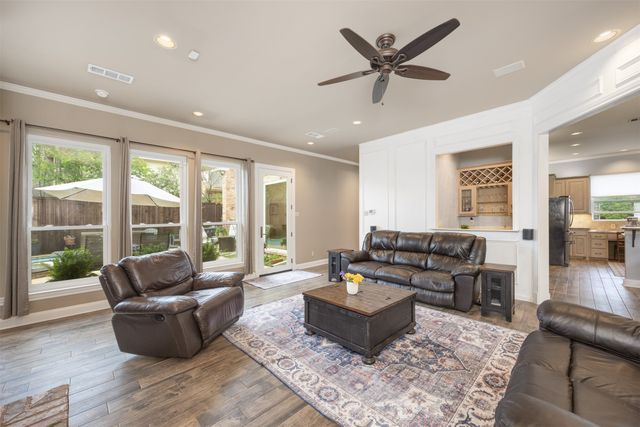 5909 Fairmount Drive, Plano, TX 75093