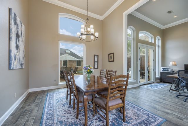 5909 Fairmount Drive, Plano, TX 75093