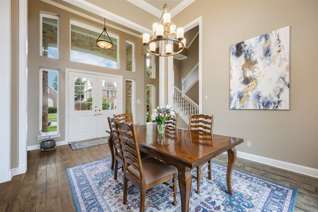 5909 Fairmount Drive, Plano, TX 75093
