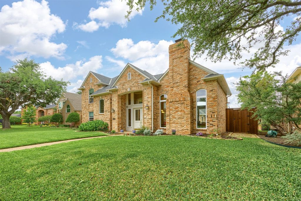 5909 Fairmount Drive, Plano, TX 75093