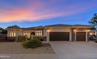 6147 Via de Los Arboles, El Paso, TX 79932