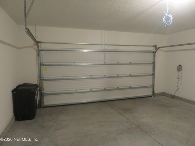 6617 BURNT CREEK Road, Jacksonville, FL 32222