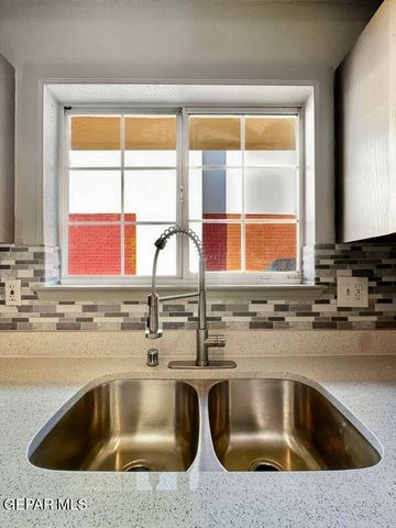 1338 John Phelan Drive, El Paso, TX 79936