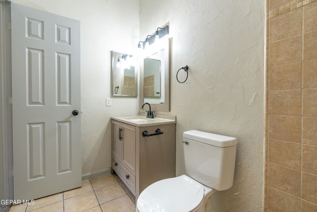 1338 John Phelan Drive, El Paso, TX 79936