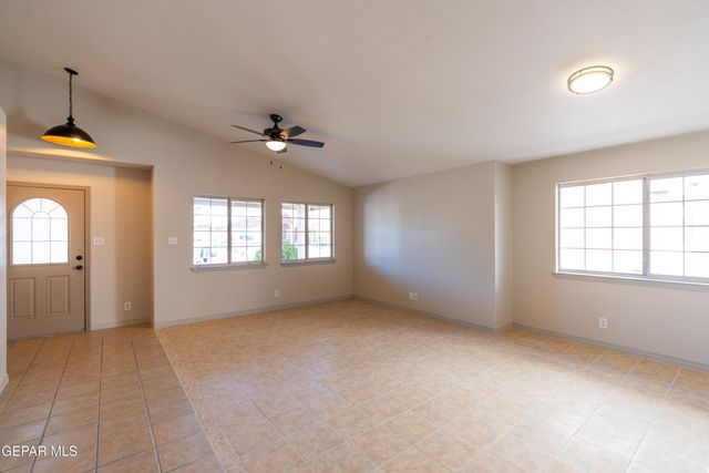 1338 John Phelan Drive, El Paso, TX 79936