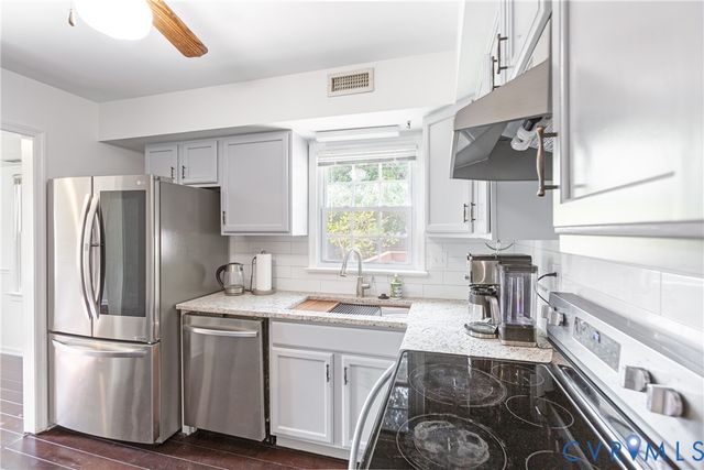 5406 Chatteris Pl, North Chesterfield, VA 23237