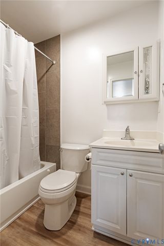 5406 Chatteris Pl, North Chesterfield, VA 23237