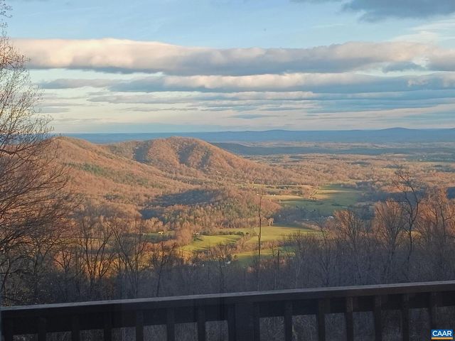 1942 POCOSAN MOUNTAIN RD, Stanardsville, VA 22973