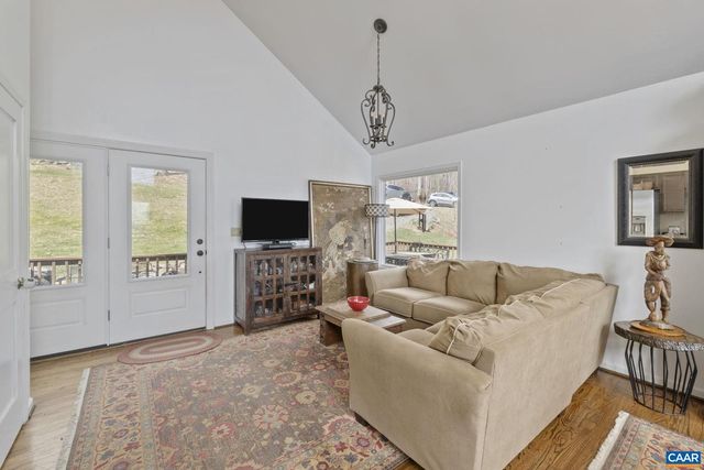 1942 POCOSAN MOUNTAIN RD, Stanardsville, VA 22973