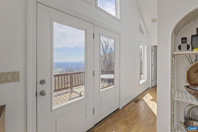 1942 POCOSAN MOUNTAIN RD, Stanardsville, VA 22973