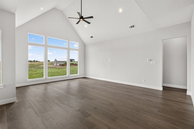 804 Republic Row, Nevada, TX 75173