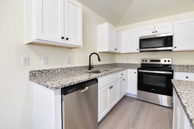 14173 SW 60TH TERRACE 1, Ocala, FL 34473