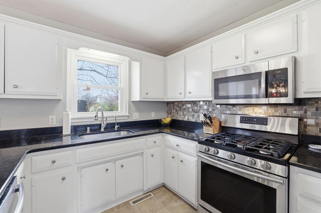 208 Cavalcade Drive, Danville, KY 40422