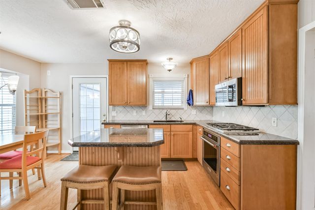 2511 Watts Street, Houston, TX 77030