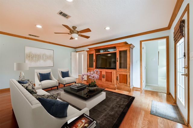 2511 Watts Street, Houston, TX 77030