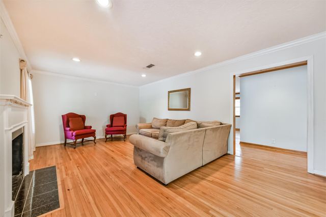 2511 Watts Street, Houston, TX 77030