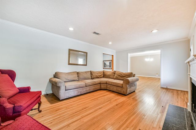 2511 Watts Street, Houston, TX 77030