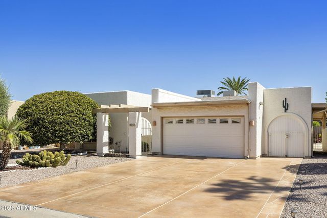 25829 S HOWARD Drive, Sun Lakes, AZ 85248