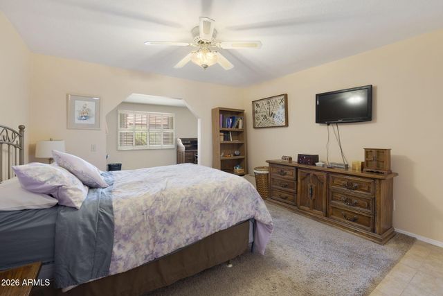 25829 S HOWARD Drive, Sun Lakes, AZ 85248