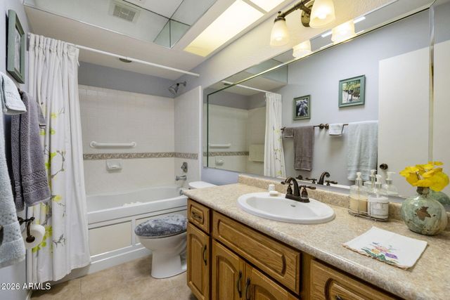 25829 S HOWARD Drive, Sun Lakes, AZ 85248