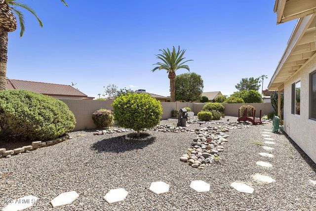 25829 S HOWARD Drive, Sun Lakes, AZ 85248