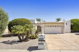25829 S HOWARD Drive, Sun Lakes, AZ 85248