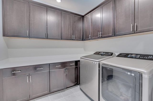 341 Manchester Drive, Los Banos, CA 93635