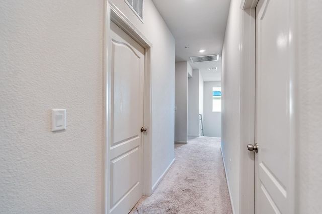 341 Manchester Drive, Los Banos, CA 93635