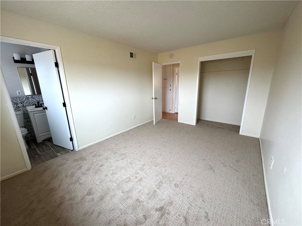 Image 14 of property listing at 722 Edgewood, Santa Maria, CA 93455