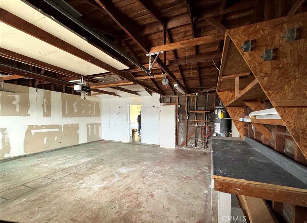 Image 17 of property listing at 722 Edgewood, Santa Maria, CA 93455