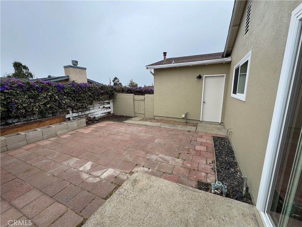 Image 25 of property listing at 722 Edgewood, Santa Maria, CA 93455