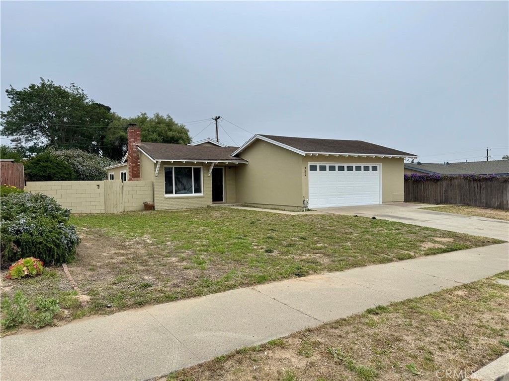 Image 2 of property listing at 722 Edgewood, Santa Maria, CA 93455