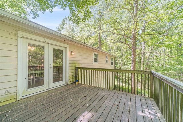 2195 Azalea, Loganville, GA 30052