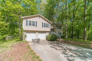 2195 Azalea, Loganville, GA 30052