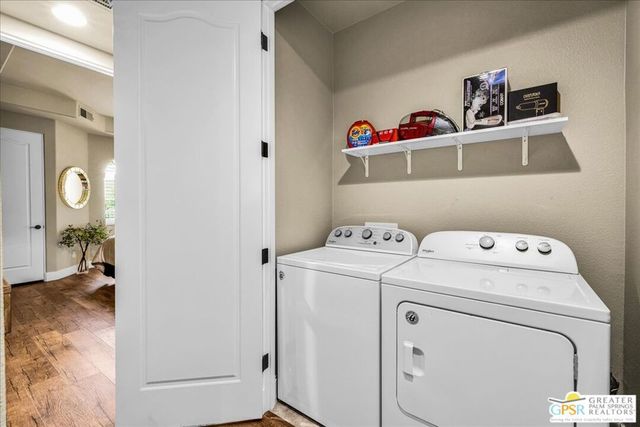 2010 Via San Martino, Palm Desert, CA 92260