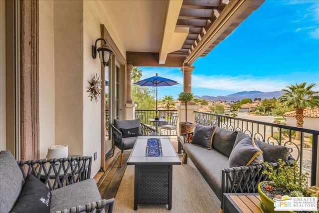 2010 Via San Martino, Palm Desert, CA 92260
