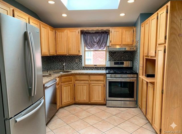 5-15 123rd Street, College Point, NY 11356