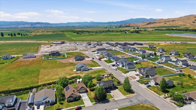 542 S LAKESIDE DR, Franklin, ID 83237