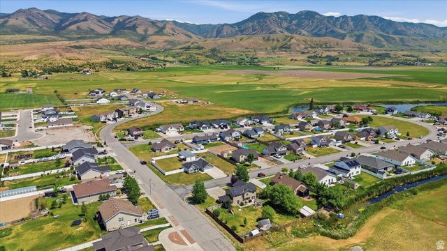 542 S LAKESIDE DR, Franklin, ID 83237