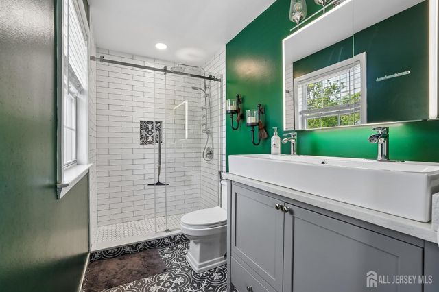 4 Angelica Court, Matawan, NJ 07747