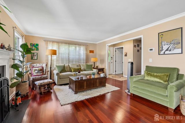 4 Angelica Court, Matawan, NJ 07747