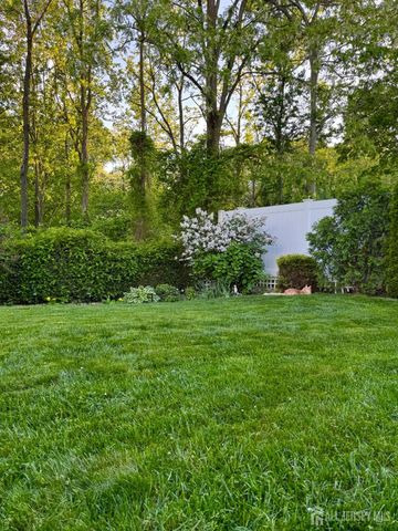 4 Angelica Court, Matawan, NJ 07747