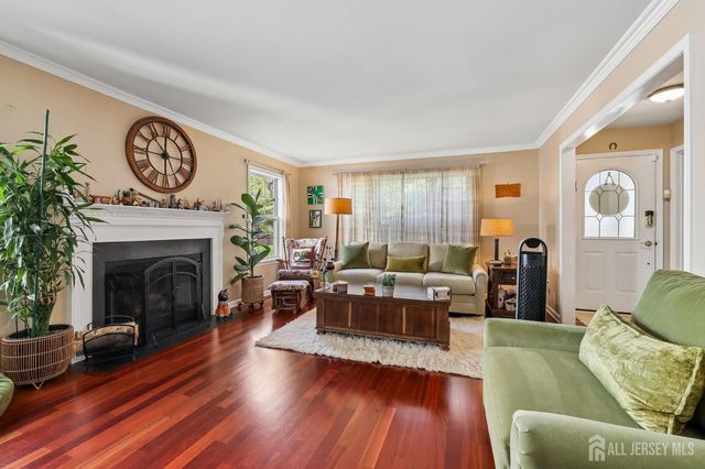 4 Angelica Court, Matawan, NJ 07747