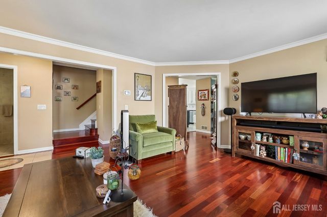 4 Angelica Court, Matawan, NJ 07747