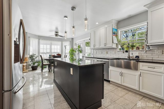 4 Angelica Court, Matawan, NJ 07747